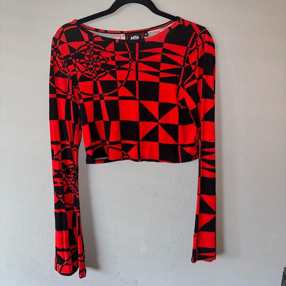 Suspiria top
